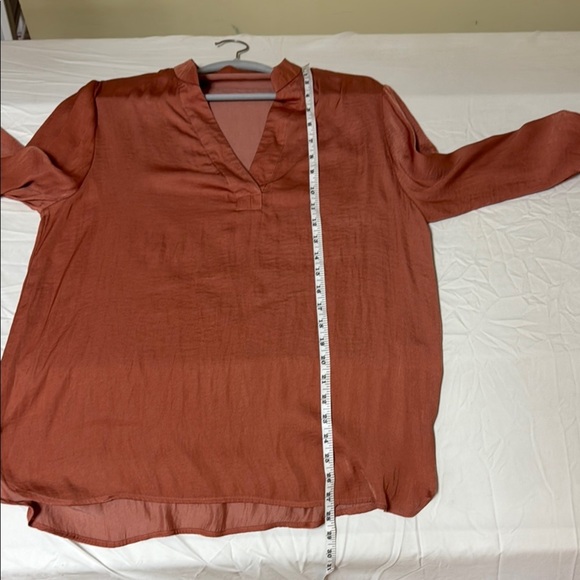 Umgee Brown Blouse with Mandarin Collar and Relaxed Fit - Picture 6 of 9